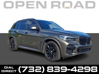 Used 2022 BMW X5 xDrive40i w/ M Sport Package AWD/4WD video 1