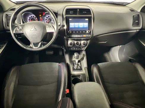 Used 2024 Mitsubishi Outlander Sport 2.0 ES image 29