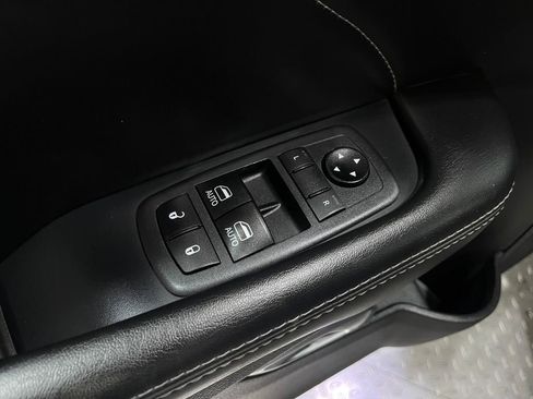 Used 2020 Dodge Challenger R/T Scat Pack image 22