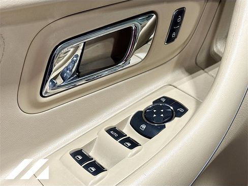 Used 2014 Ford Taurus SEL w/ Equipment Group 201A image 20