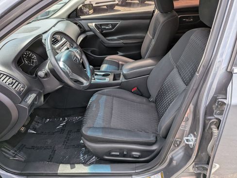 Used 2017 Nissan Altima 2.5 SV FWD image 24