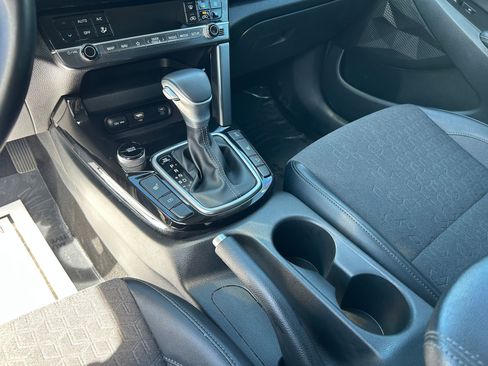Used 2024 Kia Seltos S image 17