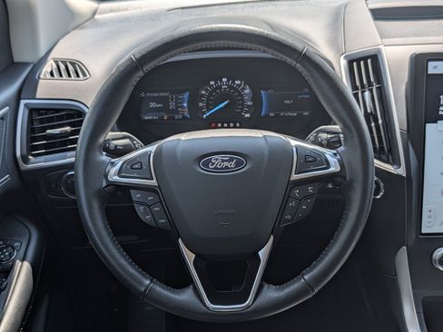 Used 2024 Ford Edge SEL AWD/4WD image 19