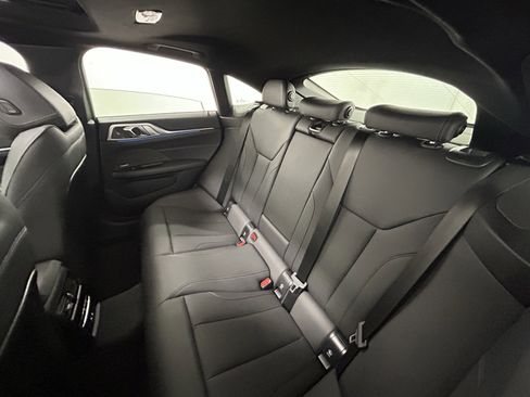 Used 2025 BMW i4 xDrive40i image 34