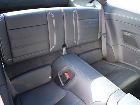 Used 2025 Porsche 911 Carrera image 25