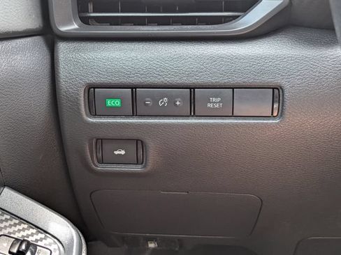 Used 2022 Nissan Sentra S FWD image 23