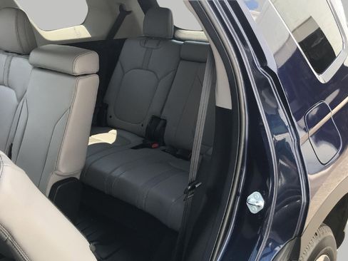 Used 2025 Honda Pilot EX-L image 25