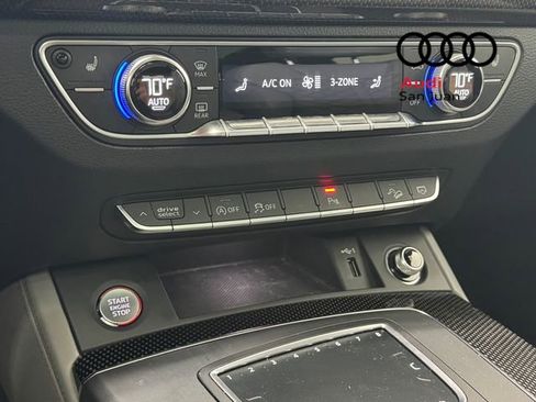 Certified 2018 Audi SQ5 Prestige w/ Prestige Package AWD/4WD image 22