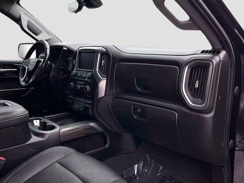 Used 2022 Chevrolet Silverado 1500 LTZ w/ Technology Package AWD/4WD image 31