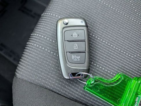 New 2026 Hyundai Venue SE image 30