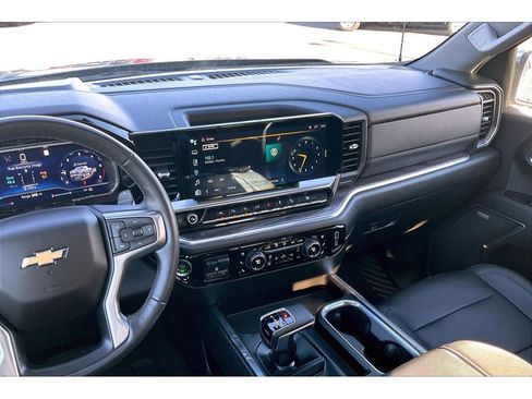 Used 2023 Chevrolet Silverado 1500 LTZ w/ Technology Package image 7