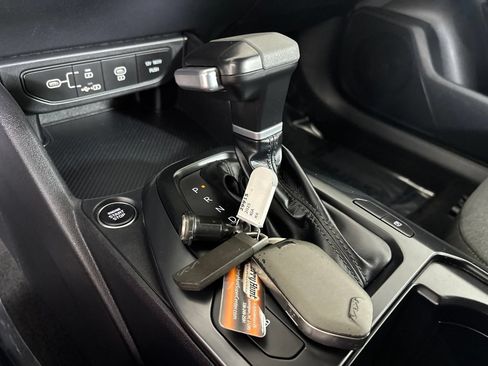 Used 2025 Kia K4 FWD image 19