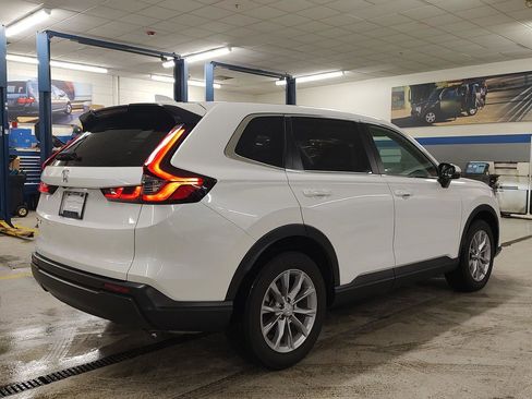 Used 2023 Honda CR-V EX image 31