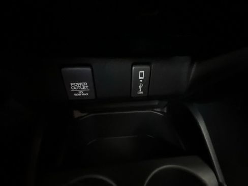 Used 2018 Honda Fit EX image 39