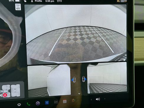 Used 2023 Tesla Model Y Performance image 21