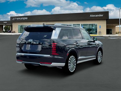 New 2026 Hyundai Palisade Calligraphy FWD image 7