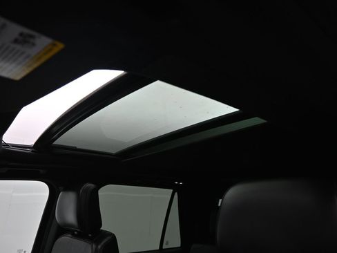 Used 2025 Ford Expedition Max Platinum w/ Stealth Performance Package image 27