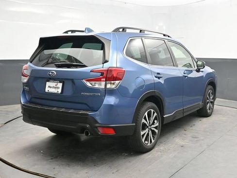 Used 2023 Subaru Forester Limited w/ Popular Package #2 AWD/4WD image 6