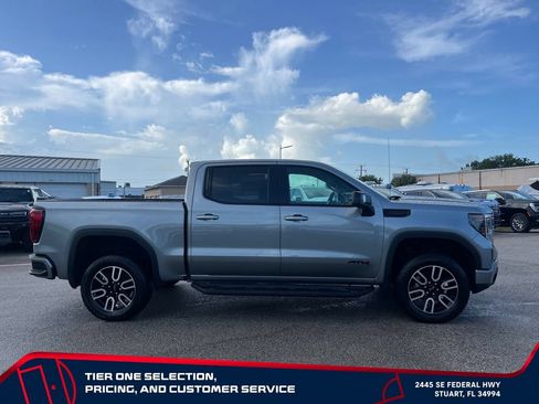 New 2026 GMC Sierra 1500 AT4 w/ AT4 Premium Package AWD/4WD image 8