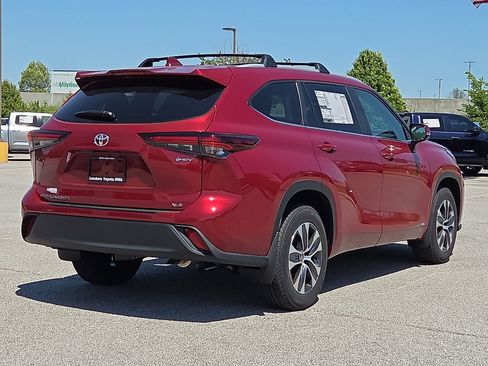 New 2026 Toyota Highlander XLE AWD/4WD image 4