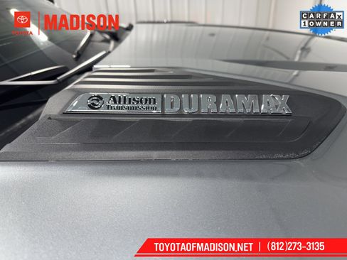 Used 2025 Chevrolet Silverado 2500 ZR2 w/ Technology Package image 38