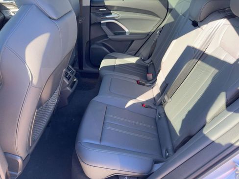 New 2025 Audi Q5 Premium Plus image 15
