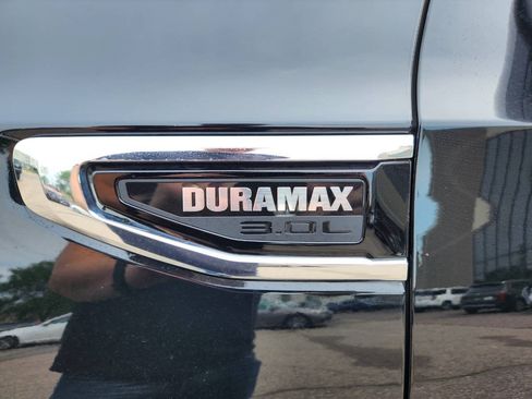 Used 2022 GMC Yukon SLT w/ SLT Premium Package AWD/4WD image 33