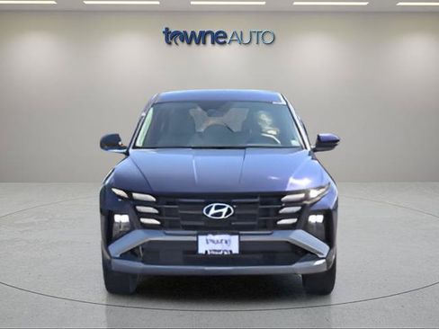 Used 2025 Hyundai Tucson SE AWD/4WD image 8