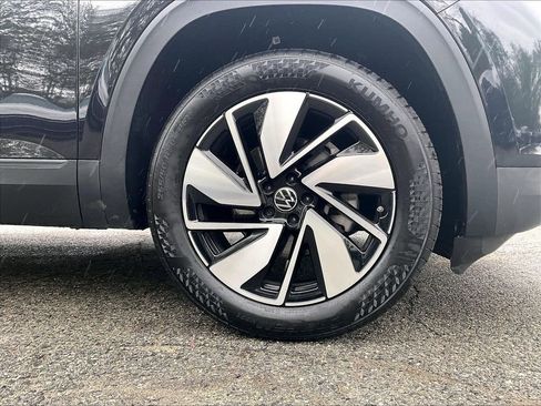 Certified 2026 Volkswagen Atlas SE AWD/4WD image 7