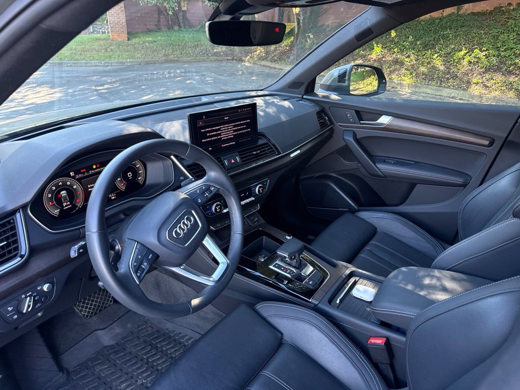 Used 2023 Audi Q5 2.0T Prestige w/ Prestige Package AWD/4WD image 11
