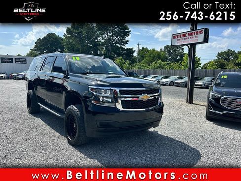 Used 2019 Chevrolet Suburban LT AWD/4WD image 1