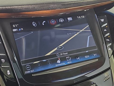 Used 2020 Cadillac Escalade Luxury AWD/4WD image 21