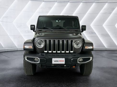Used 2021 Jeep Wrangler Unlimited Sahara AWD/4WD image 2