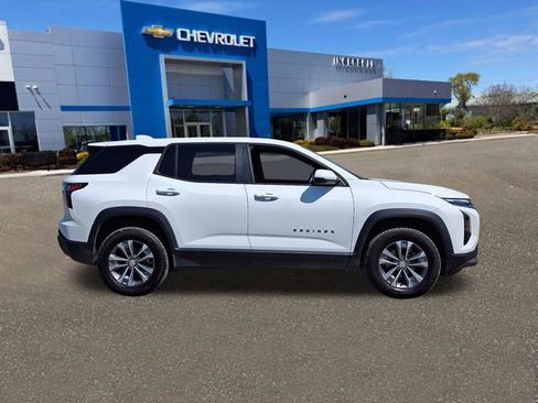 Used 2025 Chevrolet Equinox LT image 26