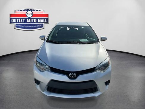 Used 2015 Toyota Corolla LE FWD image 8