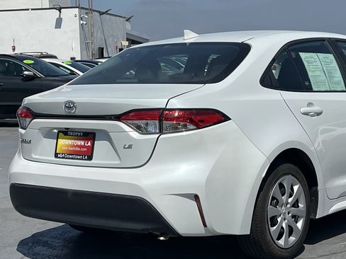 Used 2024 Toyota Corolla LE FWD image 8