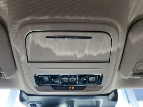 Certified 2024 Lincoln Corsair FWD w/ Equipment Group 101A image 35