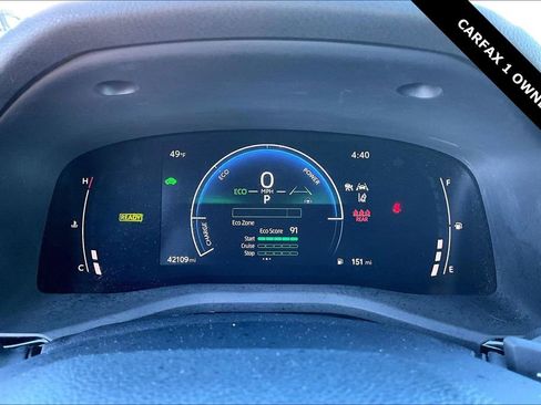 Used 2025 Toyota Camry SE image 13