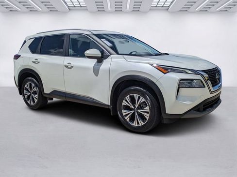 Used 2023 Nissan Rogue SV w/ SV Premium B Package FWD image 1