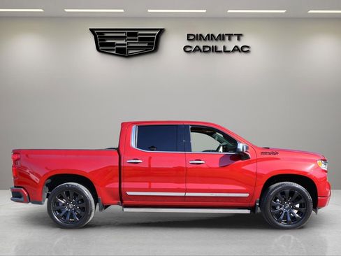 Used 2023 Chevrolet Silverado 1500 High Country w/ High Country Premium Package image 6