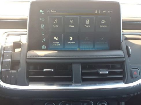 Used 2024 Chevrolet Tahoe LT RWD image 16