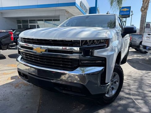 Used 2022 Chevrolet Silverado 1500 LT AWD/4WD image 22
