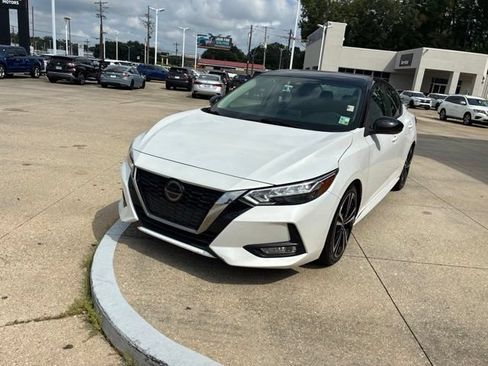 Used 2021 Nissan Sentra SR FWD image 3