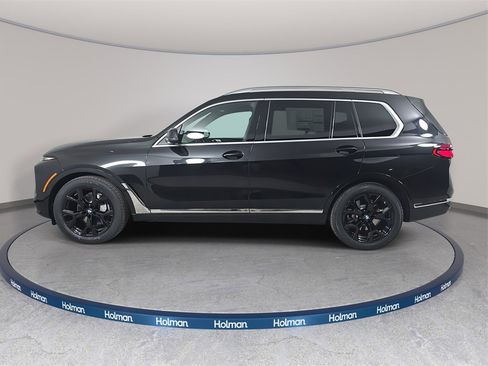 New 2026 BMW X7 xDrive40i image 8