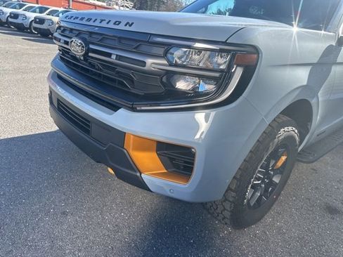 New 2025 Ford Expedition Tremor image 9