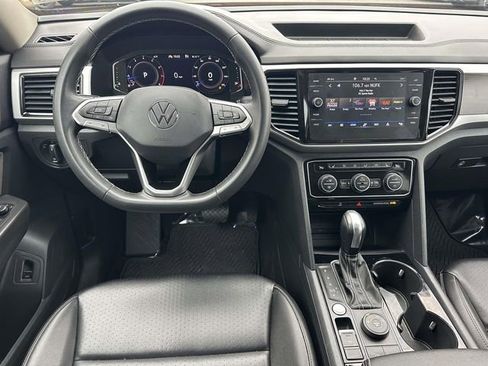 Used 2022 Volkswagen Atlas SE image 18