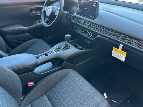 New 2027 Honda HR-V Sport image 17