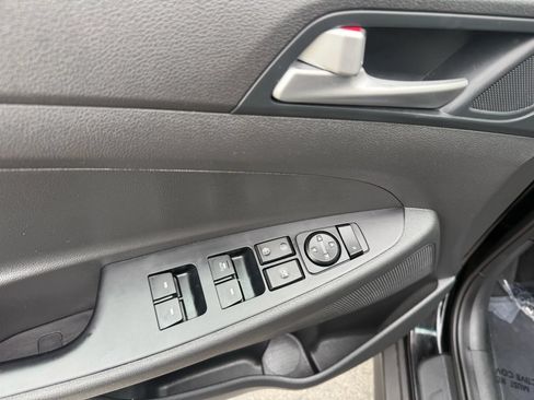Used 2020 Hyundai Tucson Value AWD/4WD image 10