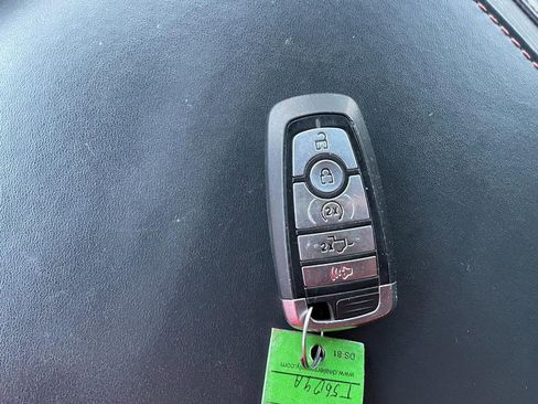 Used 2022 Ford F350 Platinum image 57