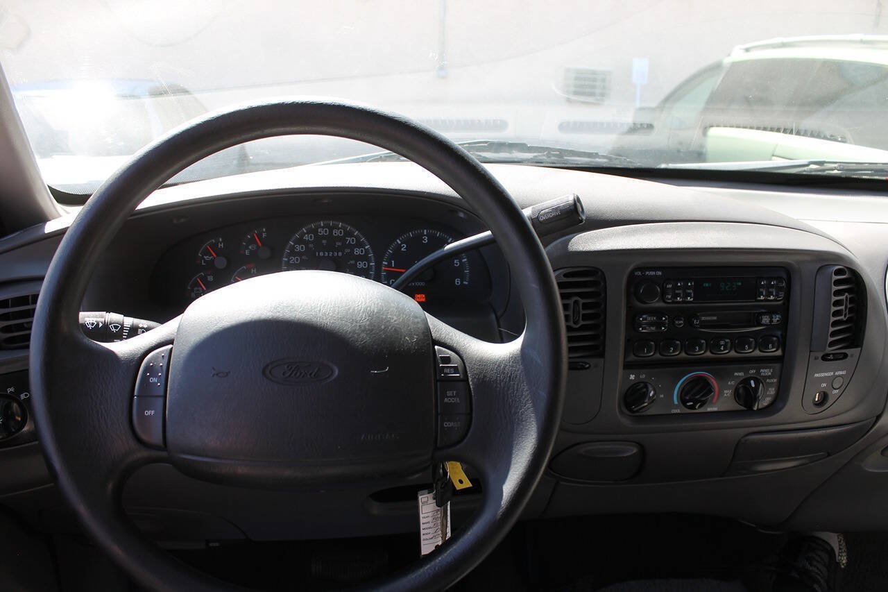 Used 1998 Ford F150 XLT RWD image 28